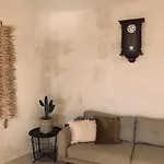 아파트 Spacious, Light & Cozy With Ocean Views